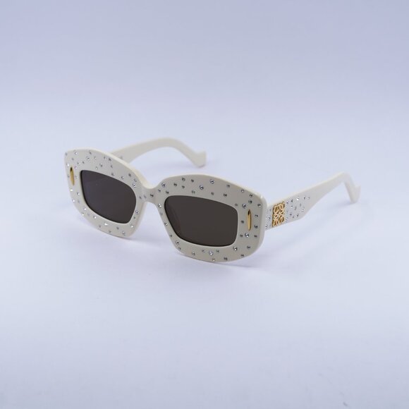 Loewe LW4114IS 25E Sunglasses Ivory Rectangle Frame, Brown Lenses - Picture 3 of 11